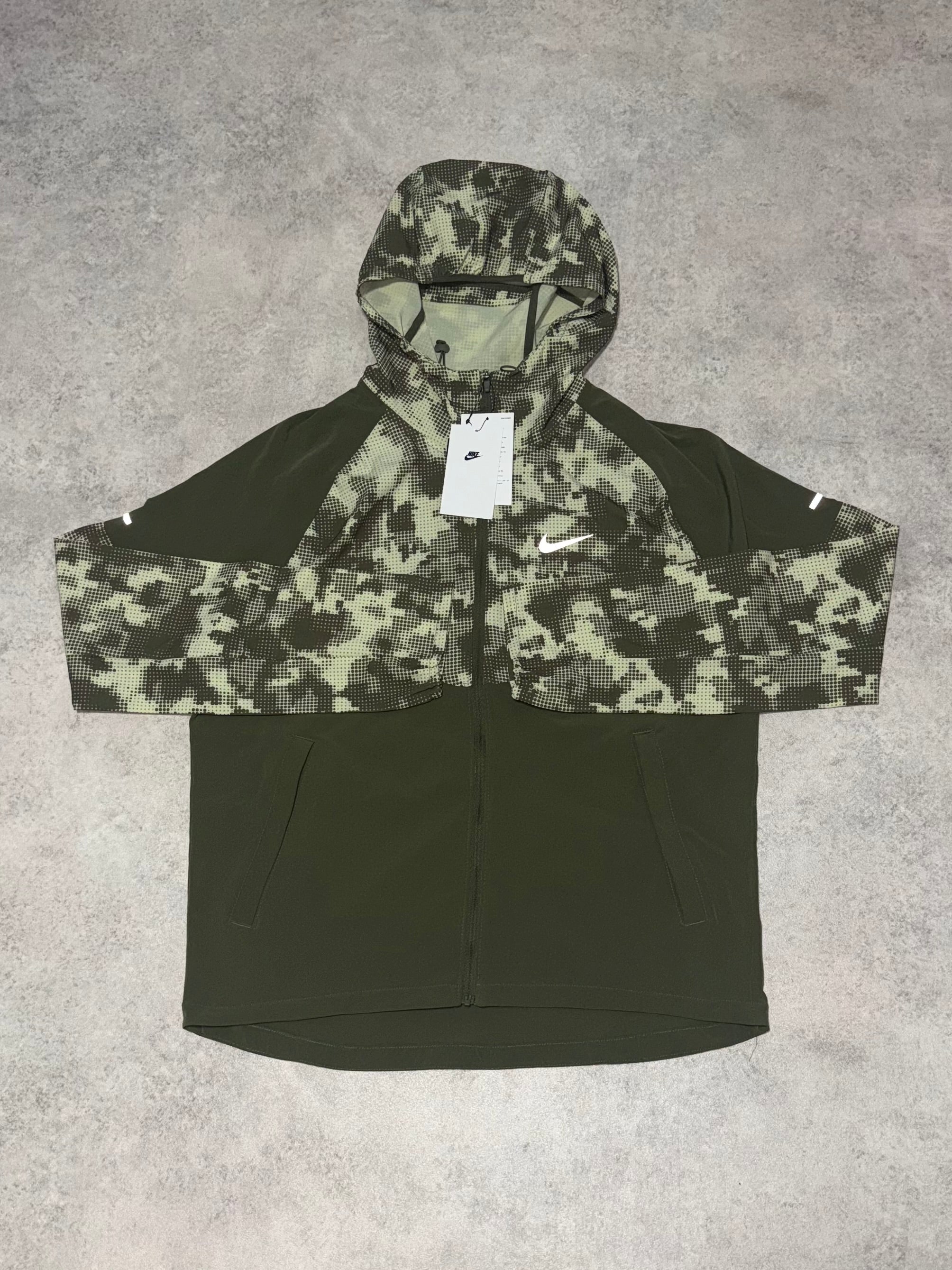 Nike Repel Miller Windrunner - Khaki Camo