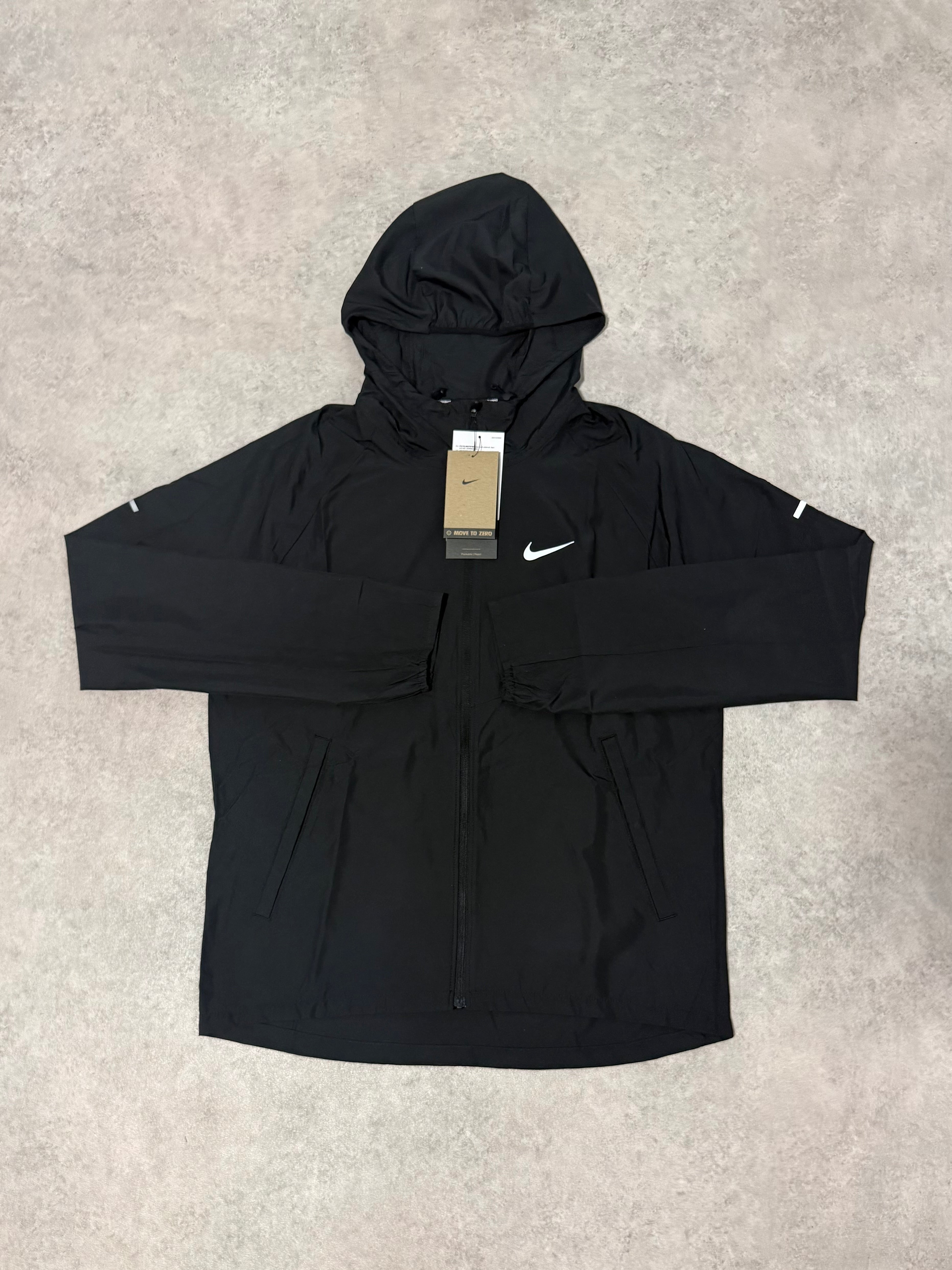Nike Windrunner - Black