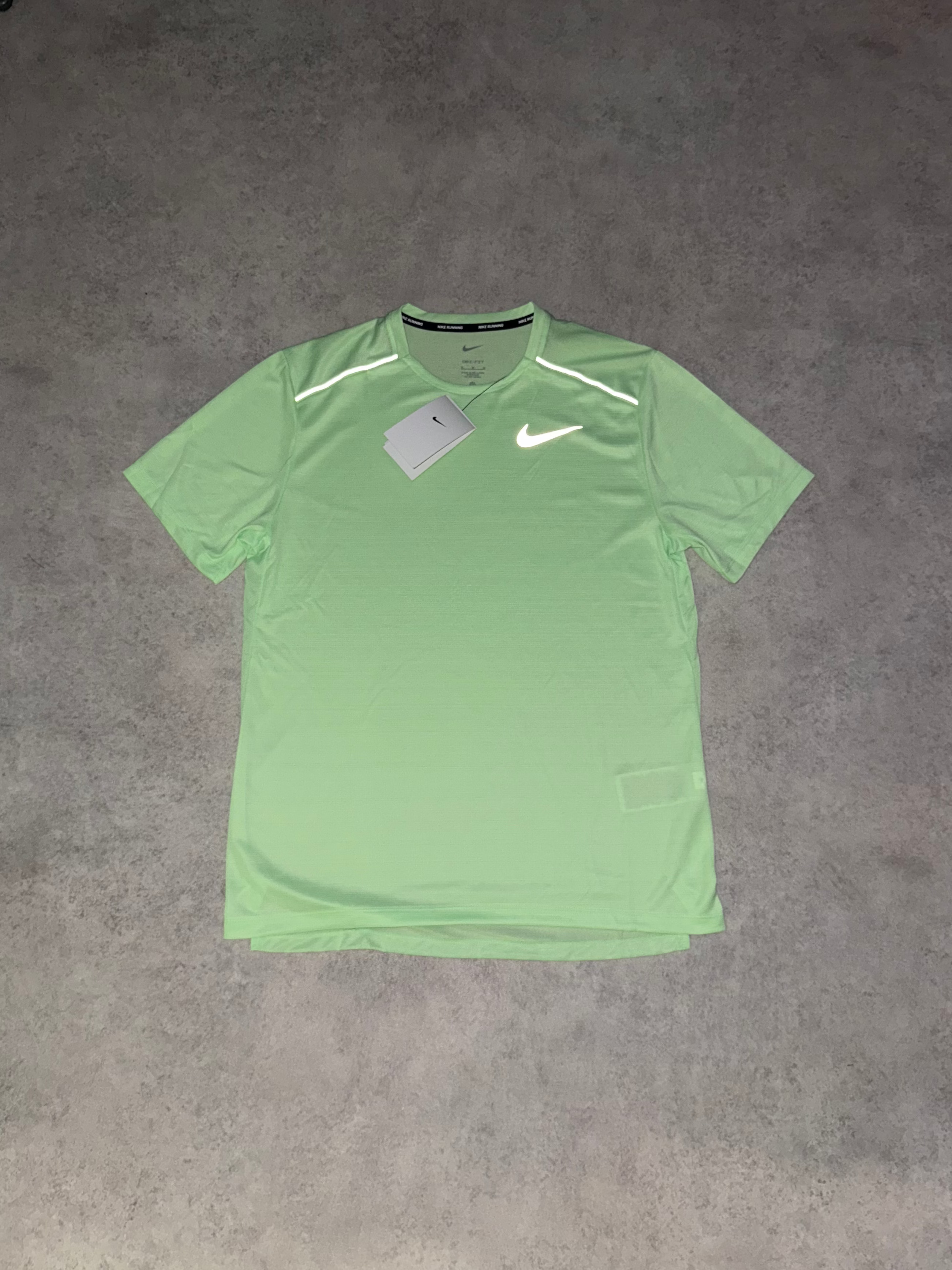 Nike Miler 1.0 T Shirt Green